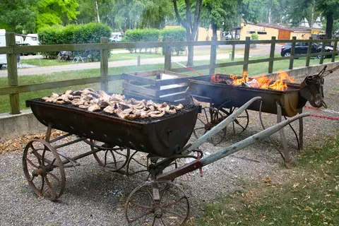 Camping Le Ranch Des Volcans foto 13