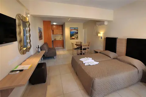 Nelia Gardens Hotel in Ayia Napa — foto 29