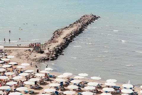 Royal G MAX in Durres — foto 19