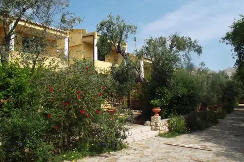 Poggio degli Ulivi in Rodi Garganico — foto 10