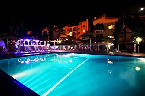 Windmills Hotel Apartments in Παραλίμνι — foto 5