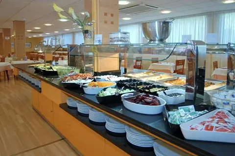 Regente Hotel in Benidorm — foto 29