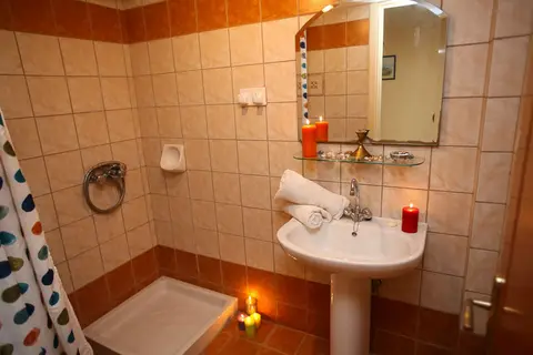 Dianas Studios in Μουσάτα — foto 23