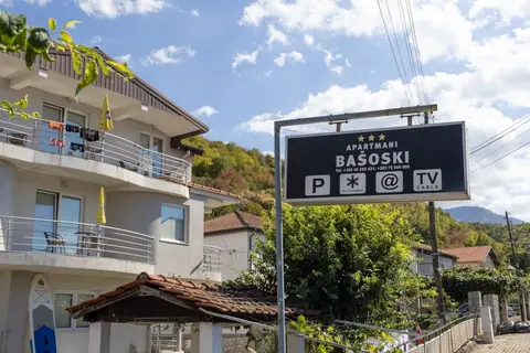 Basoski Apartments in Pestani — foto 18
