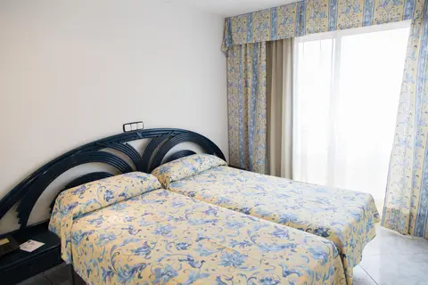 Appartementen Neptuno in Calella — foto 26