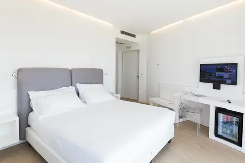 Infinity Resort Tropea in Rome — foto 26