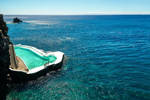 Hotel Albatroz Beach & Yacht Club in Santa Cruz — foto 20