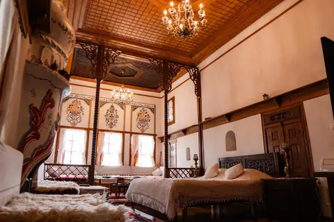 Hotel Old Bazaar in Gjirokastra — foto 20