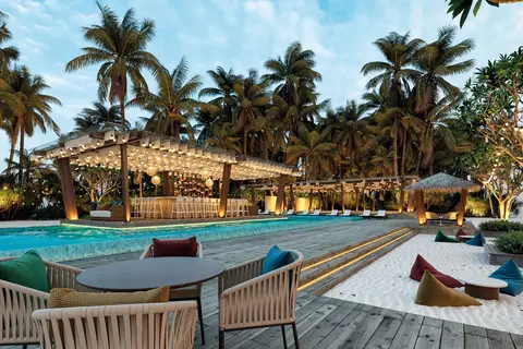 Hondaafushi Island Resort in Dhaalu Atoll — foto 2