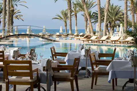 Constantinou Bros Asimina Suites Hotel in Geroskipou — foto 7
