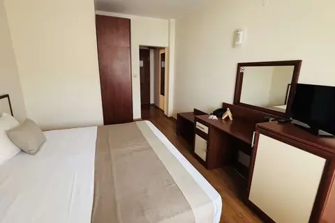 Sea Vista (ex Yuzhni Noshti) in Свети Влас — foto 5