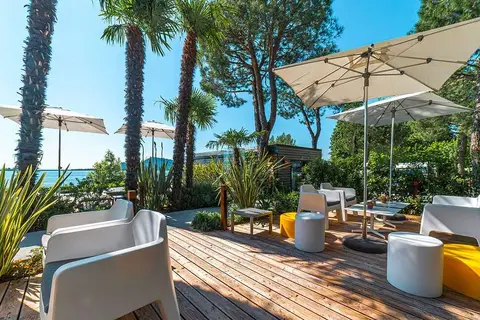 Concept Village Piccola Gardiola in San Felice del Benaco — foto 8