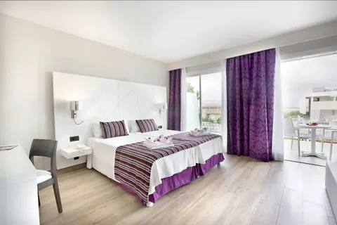 Mar Hotels Playa de Muro Suites foto 3