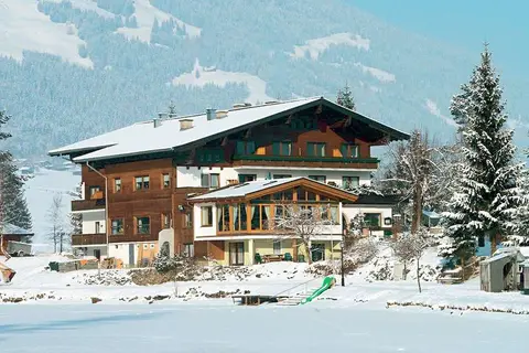 Familiehotel Bad Neunbrunnen in Maishofen — foto 10