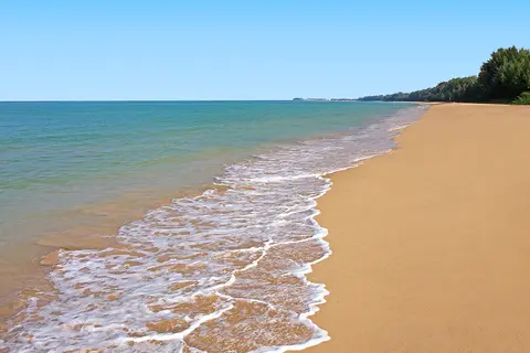 OUTRIGGER Khao Lak Beach Resort in ท่าเสด็จ — foto 19