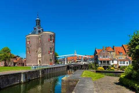 De Lage Landen met mps Rembrandt van Rijn in Nederlandse en Belgische Wateren