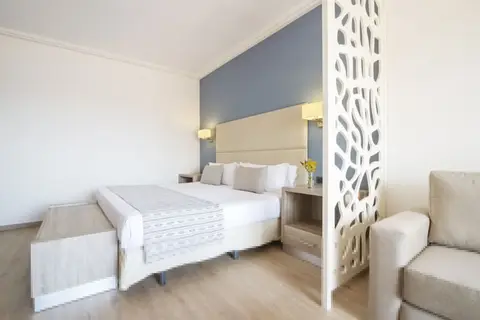 Pierre & Vacances Apartamentos Premium Menorca Binibeca in Sant Lluís — foto 23