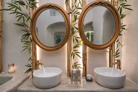 Athina Luxury Suites in Φηρά Θήρας — foto 18