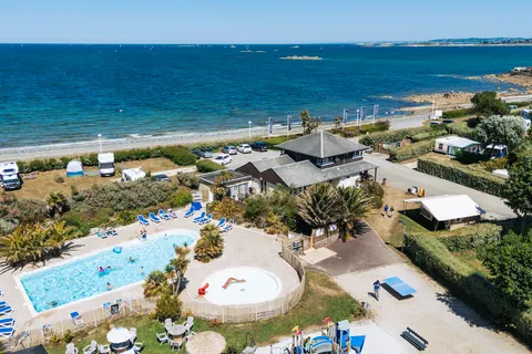 Baie De Saint Pol foto 2