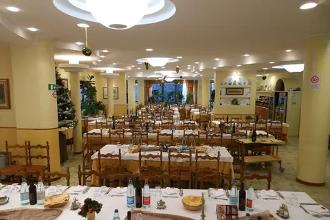 Hotel Marrani in Borgo San Lorenzo — foto 8