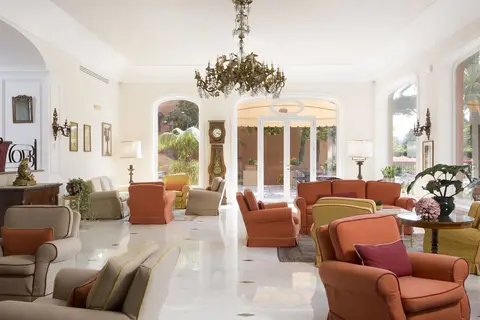 Grand Hotel Ambasciatori in Sorrento — foto 12