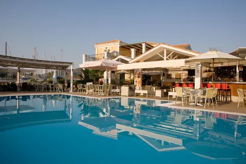 Athesis Hotel Apartments (voorheen Iris) in Municipal Unit of Ellomenos