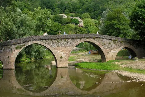Les Genêts in Salles-Curan — foto 37