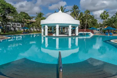 Southern Palms Beach Resort in Ukunda — foto 5