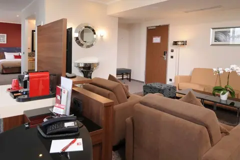 Leonardo Royal Hotel Berlin Alexanderplatz in Berlijn — foto 22