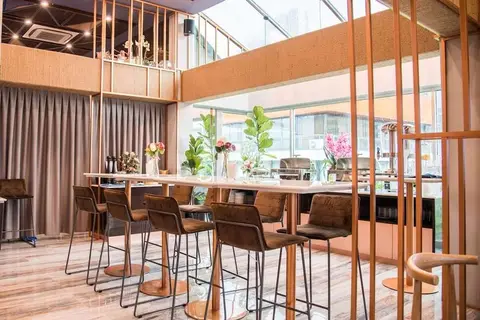 Sora Hotels Silom in Bangkok — foto 9