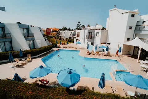 Penelope Beach Hotel in Παραλίμνι — foto 14