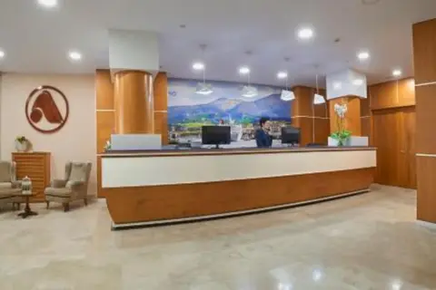 Hotel La Serrana in Aviles — foto 13