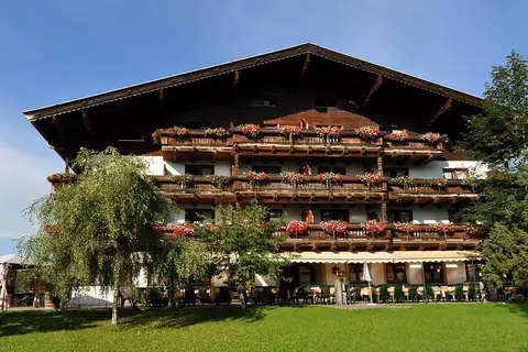 Hotel Kitzbühler Alpen in Oberndorf — foto 9