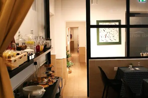 H22 Hotel in Napels, foto 3