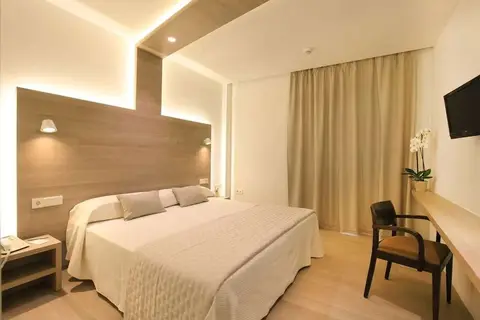 Hotel Carlos I in Benidorm — foto 4