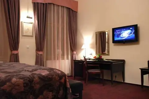 EA Hotel Embassy Prague in Praag — foto 2