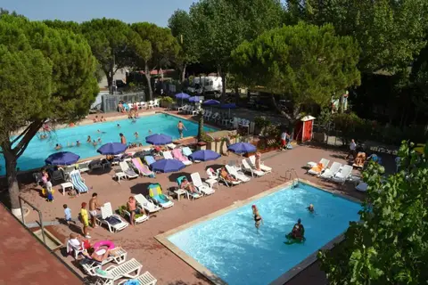 Camping Village Punta Navaccia in Tuoro Sul Trasimeno — foto 12