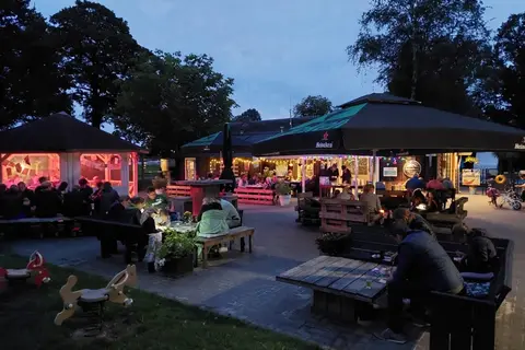 Vodatent Camping Emmen in Schoonebeek — foto 3