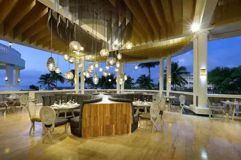 Grand Palladium Lady Hamilton Resort & Spa in Kew — foto 17