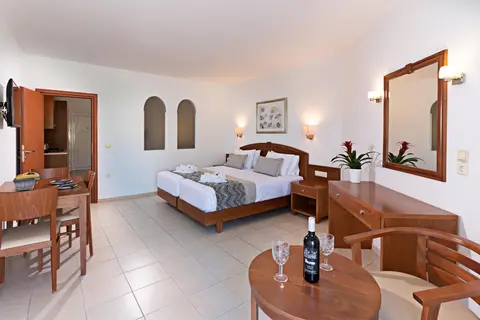 Delfina Boutique Hotel in Georgioupolis — foto 26