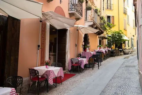 Albergo Trattoria Alessi in Desenzano del Garda — foto 22