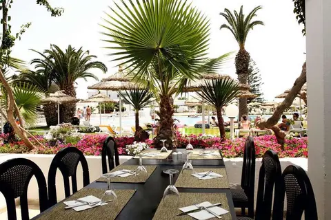 Caribbean World Venus Beach in منارة الحمامات — foto 9