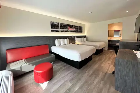 Ramada by Wyndham Anaheim Convention Center in Anaheim, foto 22