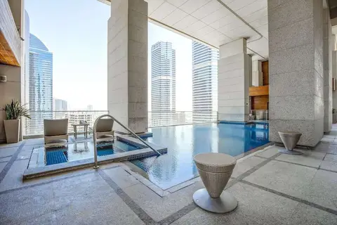 Bonnington Hotel Dubai in Jumeirah Lakes Towers