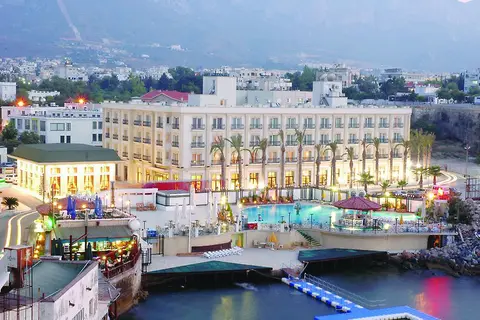 Rocks Hotel & Casino in Girne — foto 28