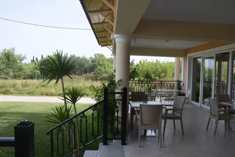 Jenny Hotel in Agios Sostis — foto 13