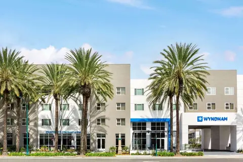 Wyndham Anaheim in Anaheim