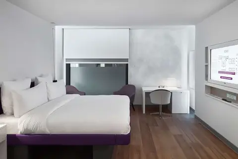 YOTEL Istanbul Airport (Landside) in İstanbul — foto 28