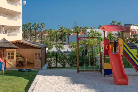 Fly & Go Interpass Vau Hotel & Apartments in Portimão — foto 10