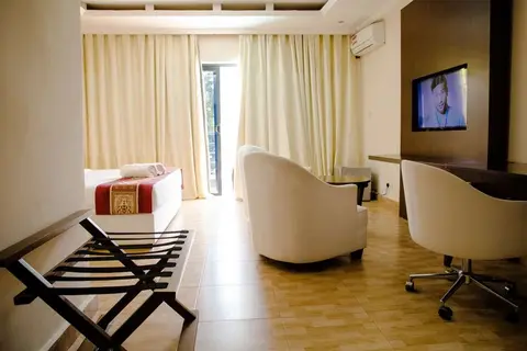 Metzy Residence Hotel in Serrekunda, foto 20
